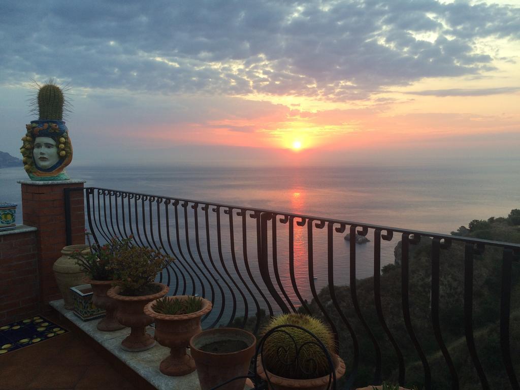 B&B Martina Taormina Eksteriør bilde